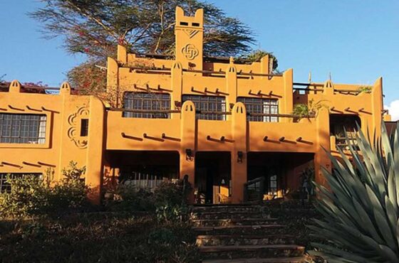 Nairobi National Park & African Heritage House Tour